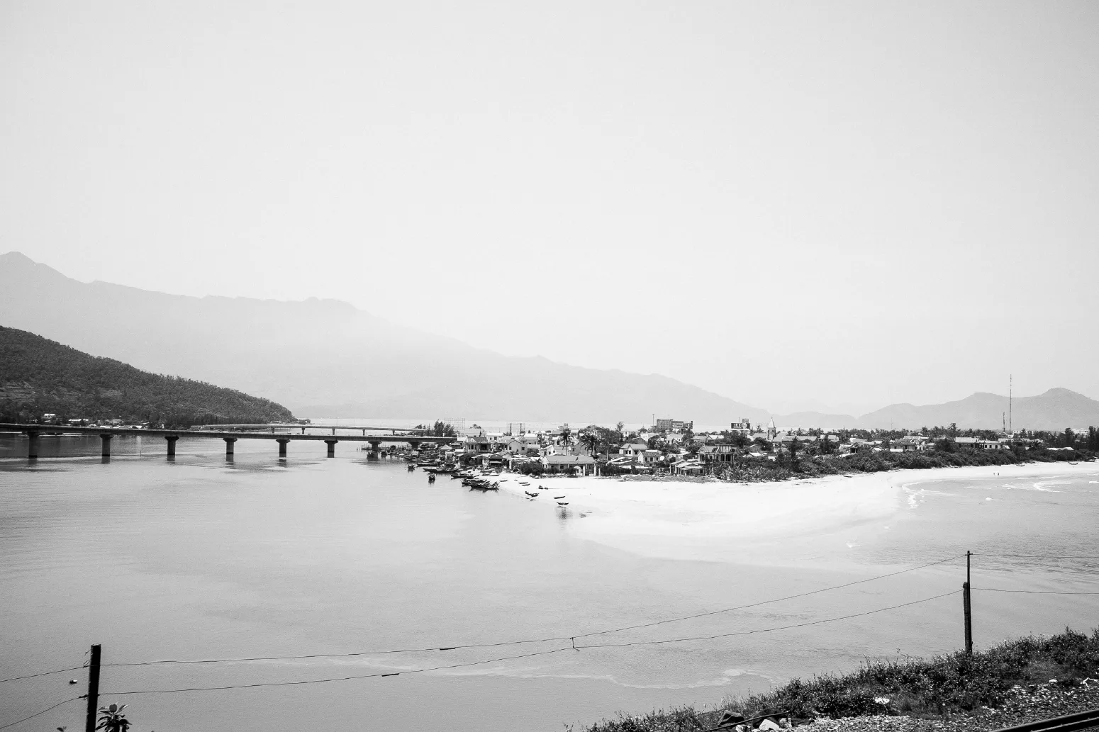 LANDZUNGE / HEADLAND. Thua Thien-Hue Province, Vietnam