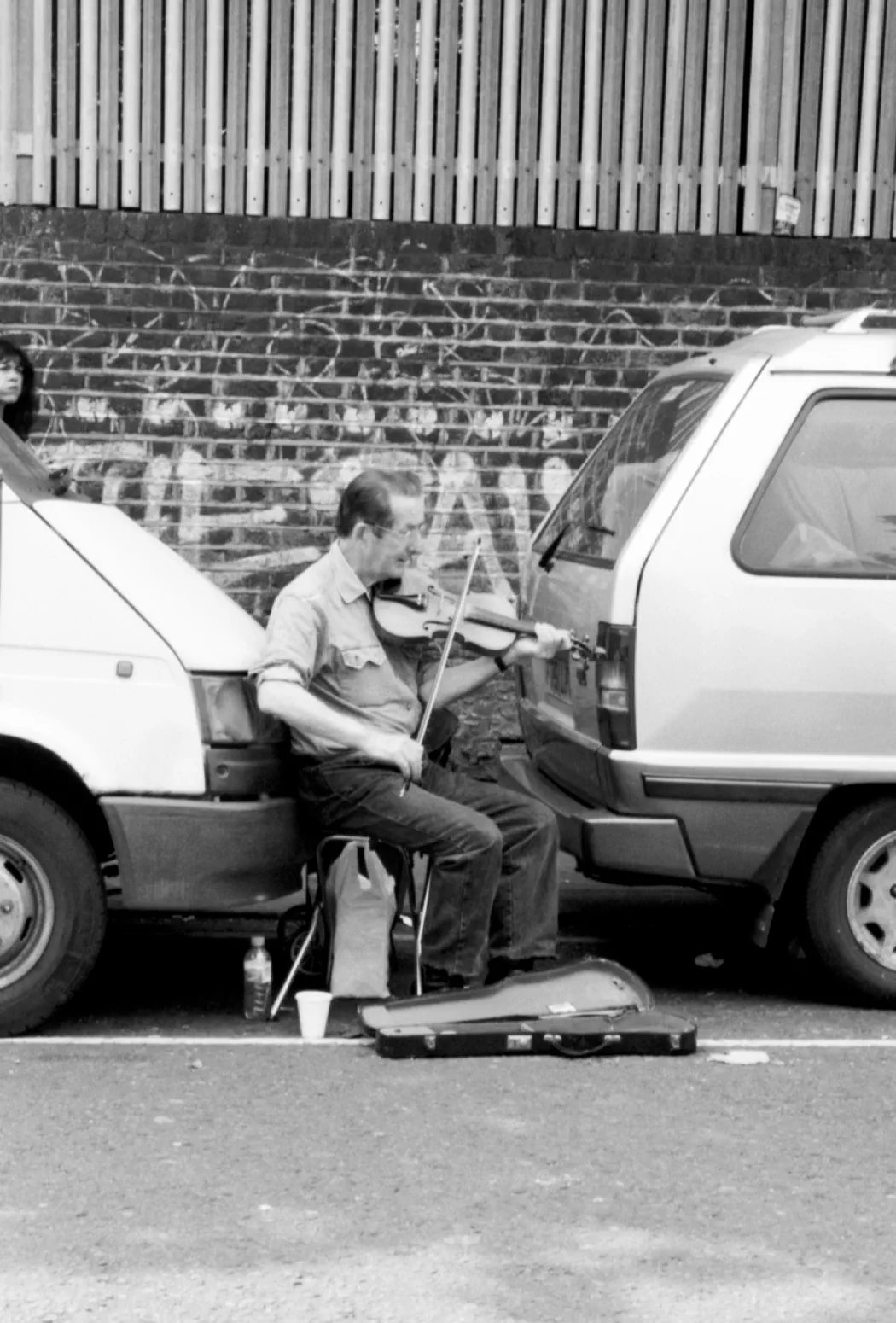Play it again Sam. Portobello Market, London, England. April 2000